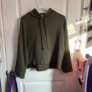 Women’s Zara olive green cropped hoodie